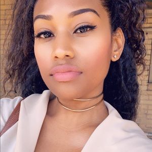 Meet your Posher, Norissa